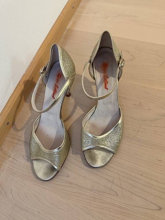 Damenschuhe: Dance shoes – Gebraucht aus Affoltern am Albis von mat_vrk7 2