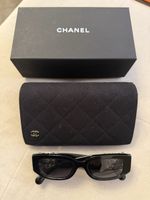 CHANEL Rectangle Sonnenbrille CH5544 – Schwarz/Gold – Polari
