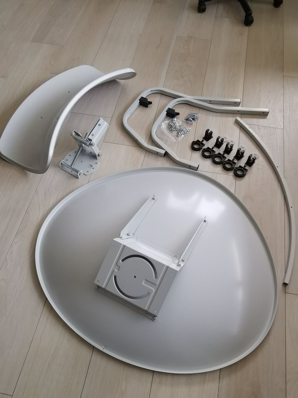 Radiocomunicazione: Wave Frontier Toroidal 90 Multibeam Antenne neu – Usato da Galgenen venduto da amoxan1 1