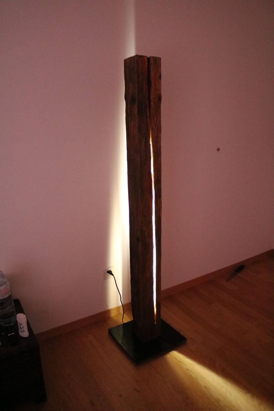 Lampade: Stehlampe aus Holz Rustik - Custom Lampe – Nuovo e nell'imballaggio originale da Zürich venduto da Miki_Schreiner 4