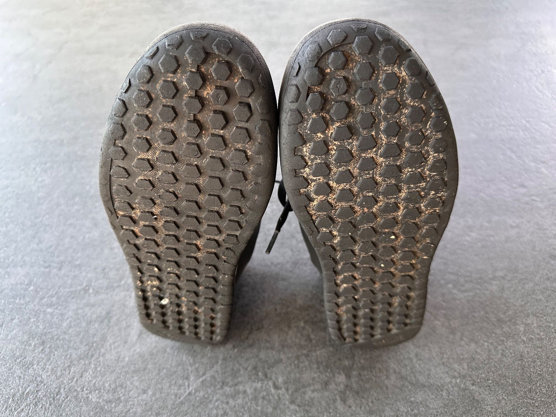 Specialized Scarpe per ragazzi: Kinder Bikeschuhe Spezialized Gr. 39 – Usato da Arboldswil venduto da schlulu 4