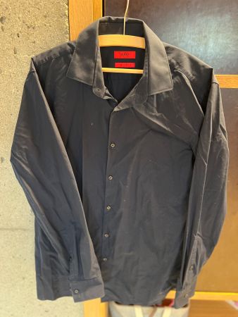 Elegantes Hugo Boss Hemd, Grösse 41 Top Zustand!