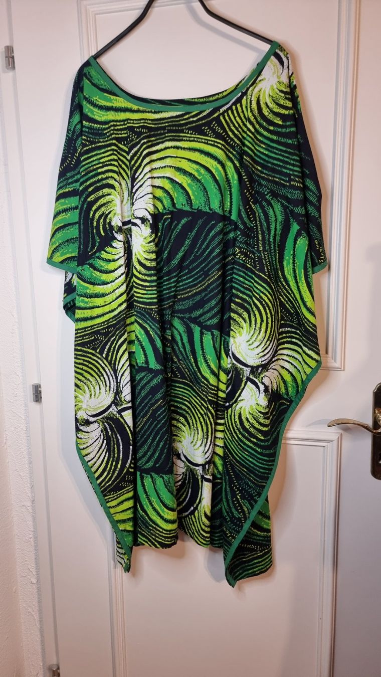 Vestiti: Strandkleid Oversize Größe 42/XL – Usato da Wald ZH venduto da Martin79 3