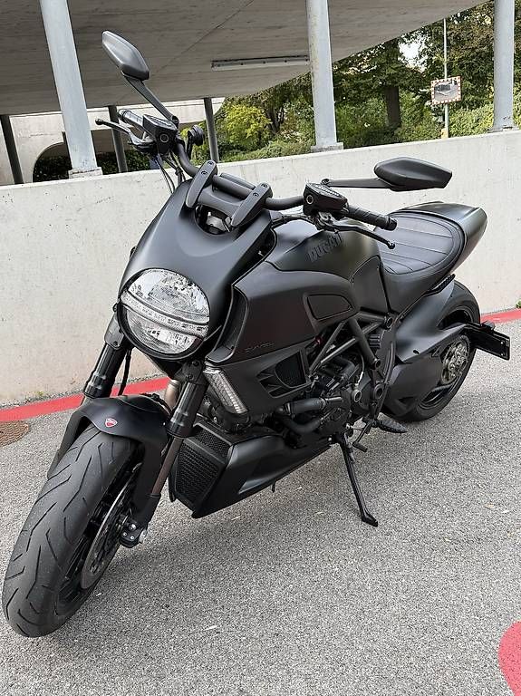 Strada: DUCATI Diavel 1200 Dark – Usato da Petit-Lancy venduto da afreujojo69 2