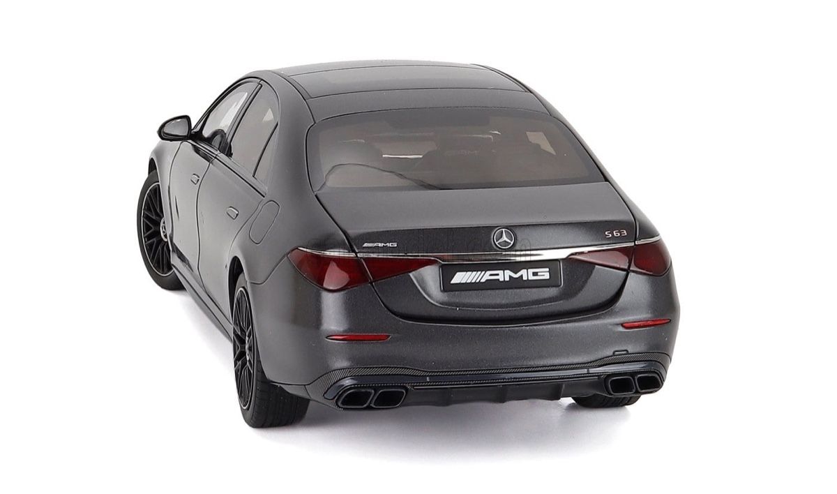 Mercedes-Benz Modellini d'auto: 1:18 Mercedes-Benz S63 AMG E Performance – Nuovo e nell'imballaggio originale da Baar venduto da Cai 4