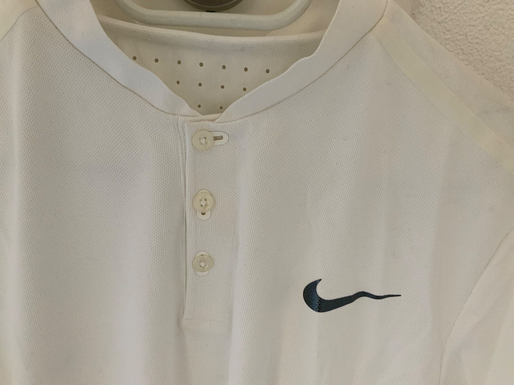 Nike T-shirt: Roger Federer t-shirt M Tennis – Nuovo (secondo la descrizione) da Osogna venduto da goodthingme 3