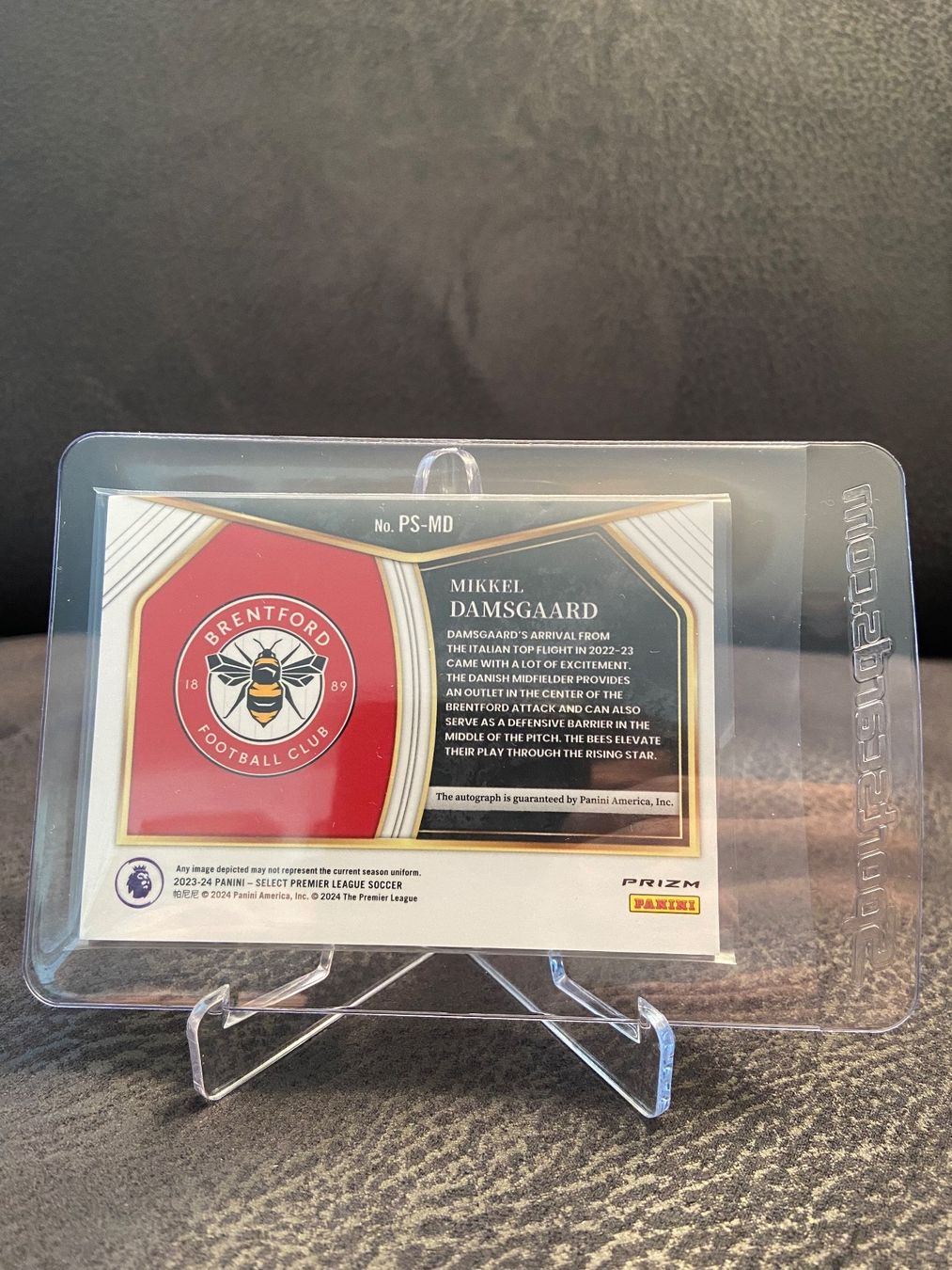 Panini Carte collezionabili: Mikkel Damsgaard Autogramm Panini Select Prem. 23/24 – Usato da Dagmersellen venduto da dav_b656 1