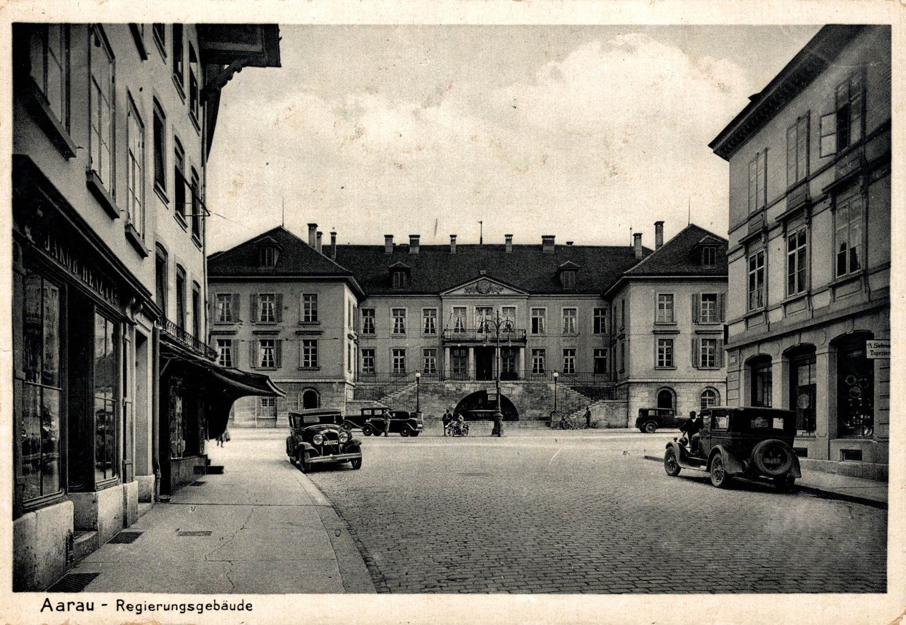 Cartoline postali: Aarau - Regierungsgebäude – Usato da Bronschhofen venduto da Astore