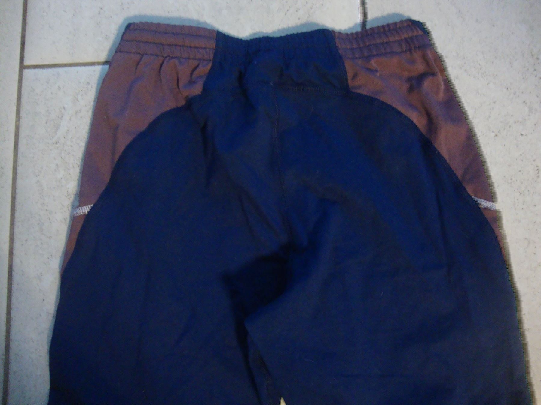 Pantaloni: RONO SPORT HOSE GR.S – Usato da Rotkreuz venduto da Samballi 2
