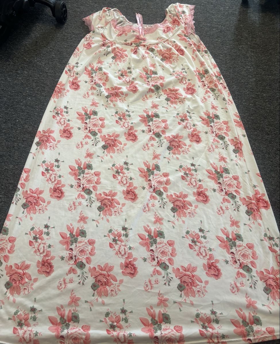 Vestiti: Maxikleid – Nuovo (secondo la descrizione) da Dietikon venduto da Shopping100 1