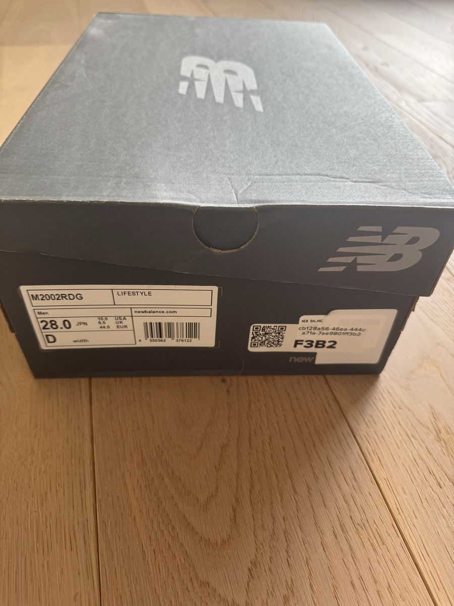 New Balance Scarpe da uomo: New Balance shoes – Usato da La Chaux-de-Fonds venduto da slishwardrobe 7