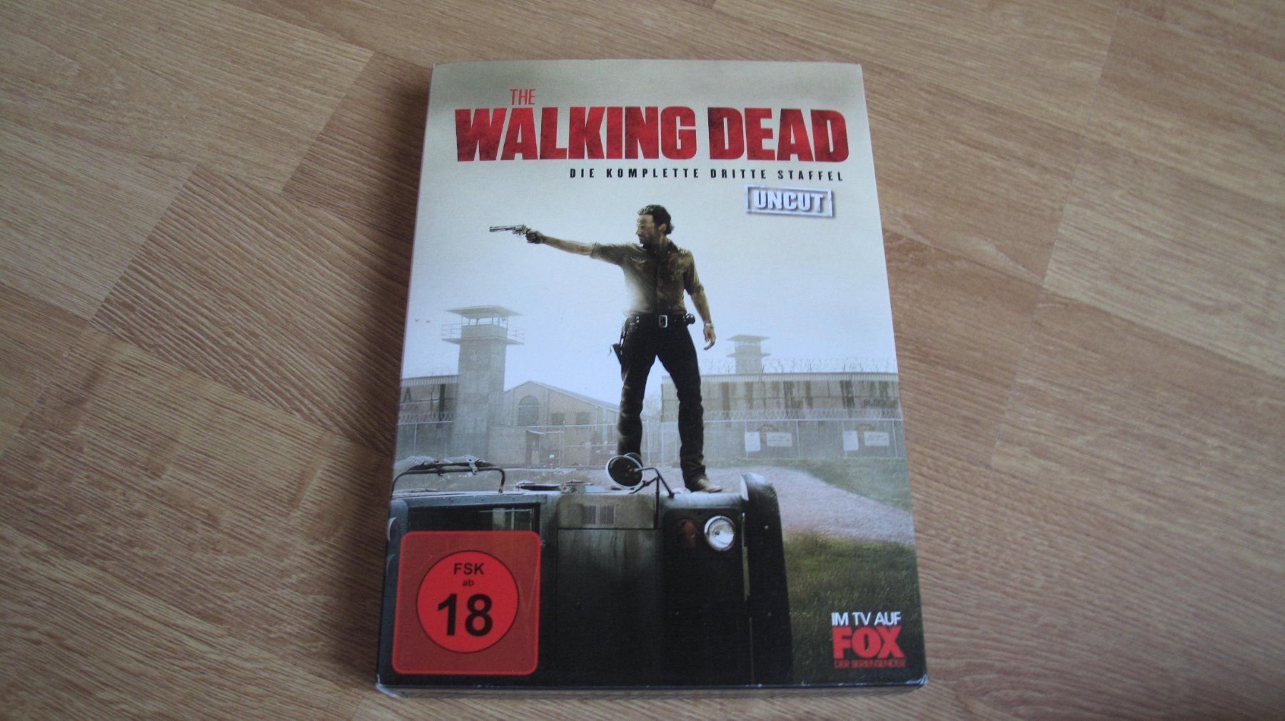 Tutti i DVDs: The Walkind Dead 3 Staffel (Uncut) – Usato da Berg TG venduto da Volker-Kampfgarten