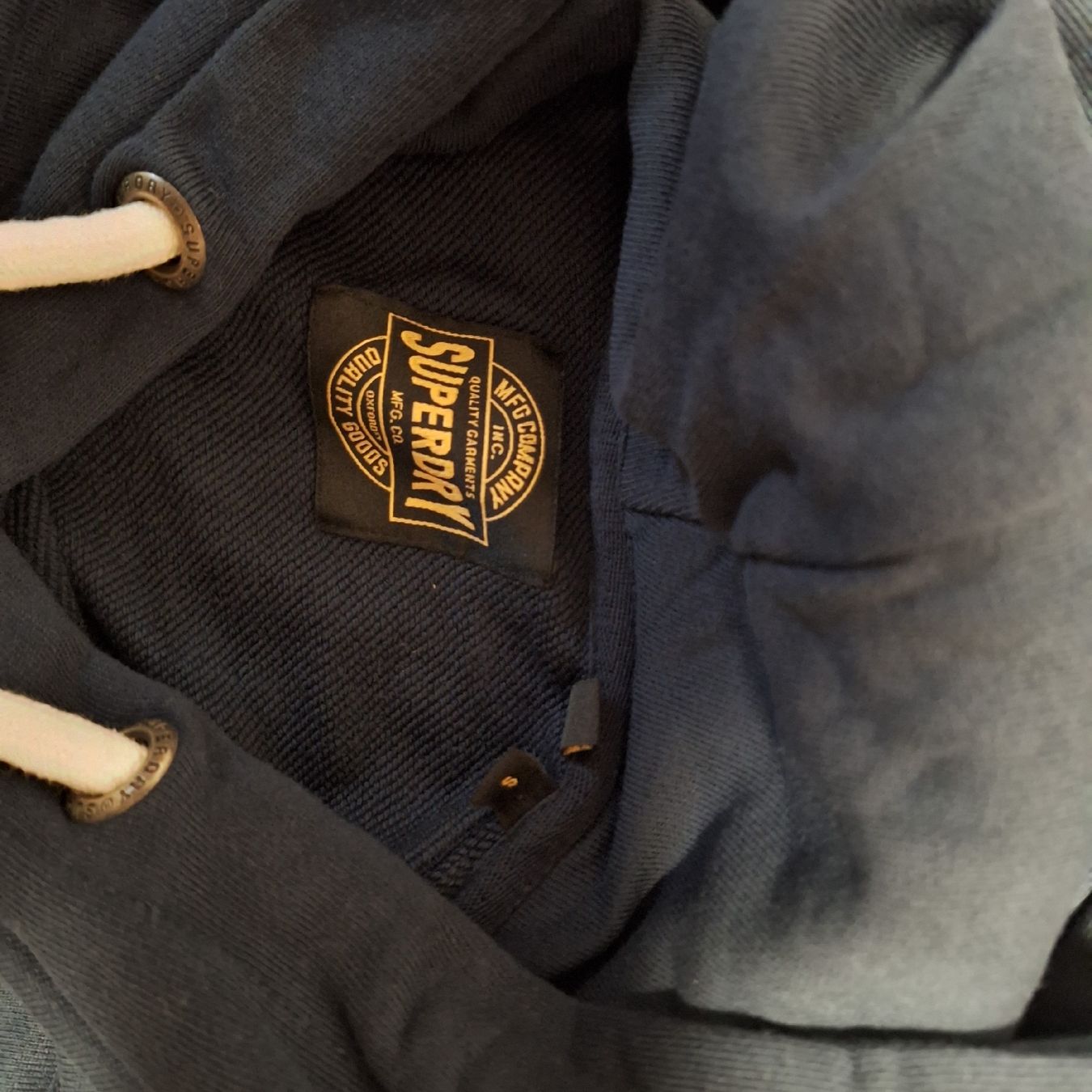 Superdry Maglioni & Felpe: Superdry Hoodie, Grösse S. fast neu – Usato da Gossau SG venduto da k1988 1