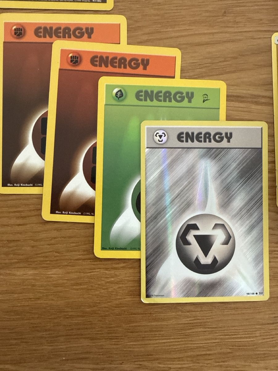 Pokémon Sammelbilder & Trading cards: Pokemon Energien mit einigen alten – Gebraucht aus Amriswil von sim_nlb6 1