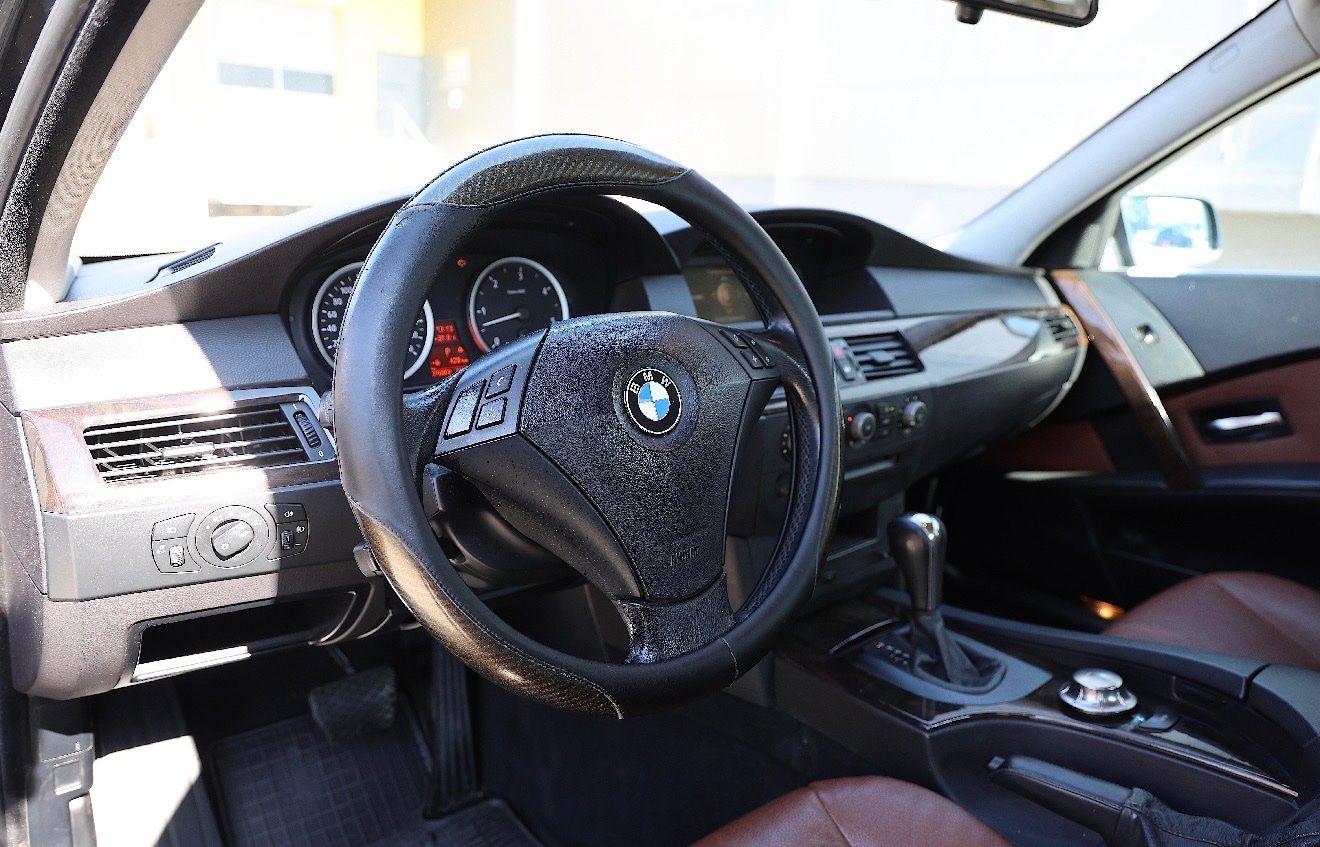 BMW Automobili: BMW 525d Automat – Usato da Rümlang venduto da AlbiniAutoGmbH 5
