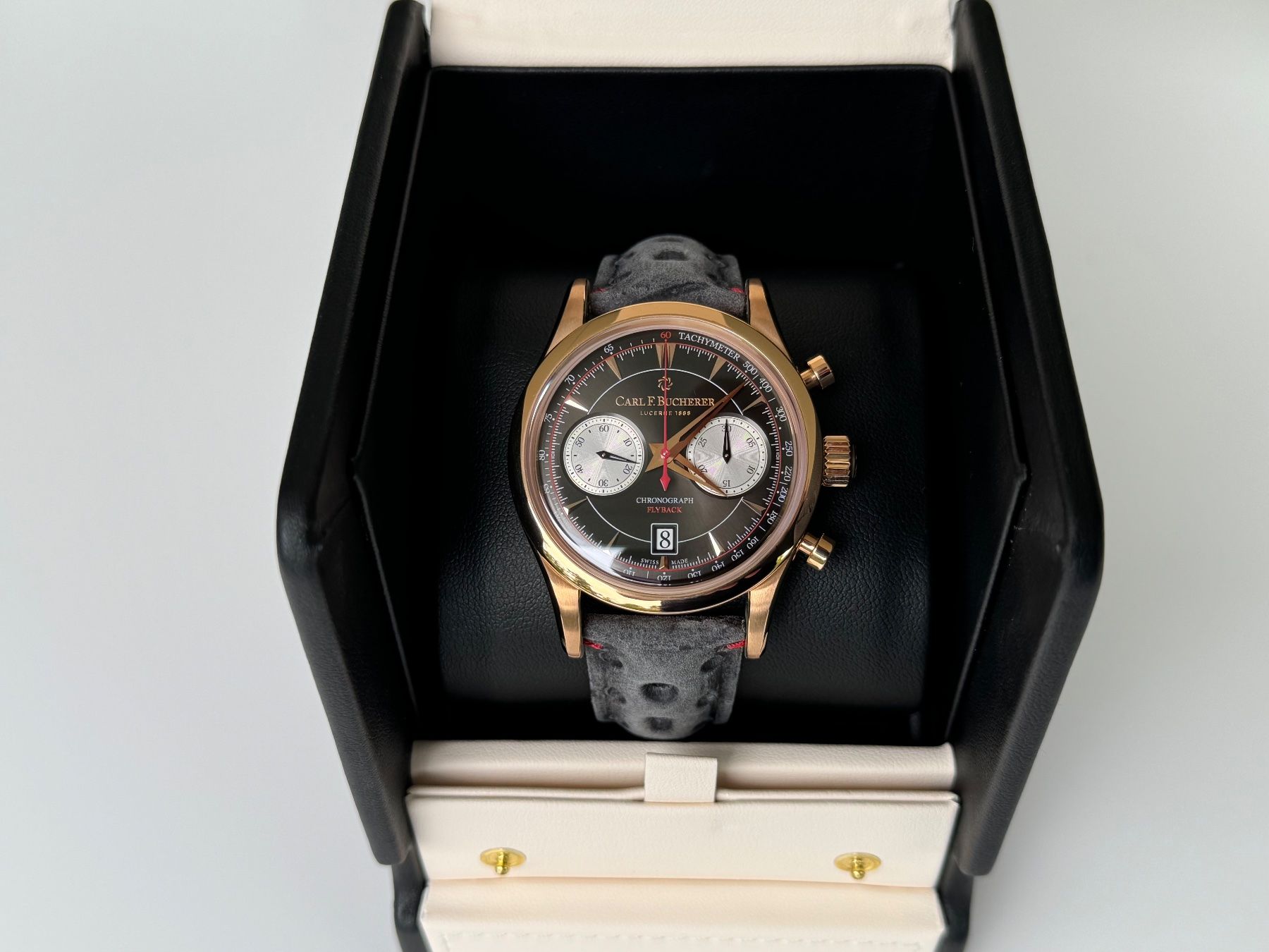 Bucherer Orologi: CARL F. BUCHERER Manero Flyback 43 mm Chronograf – Nuovo (secondo la descrizione) da Luzern venduto da Cabriolet 4