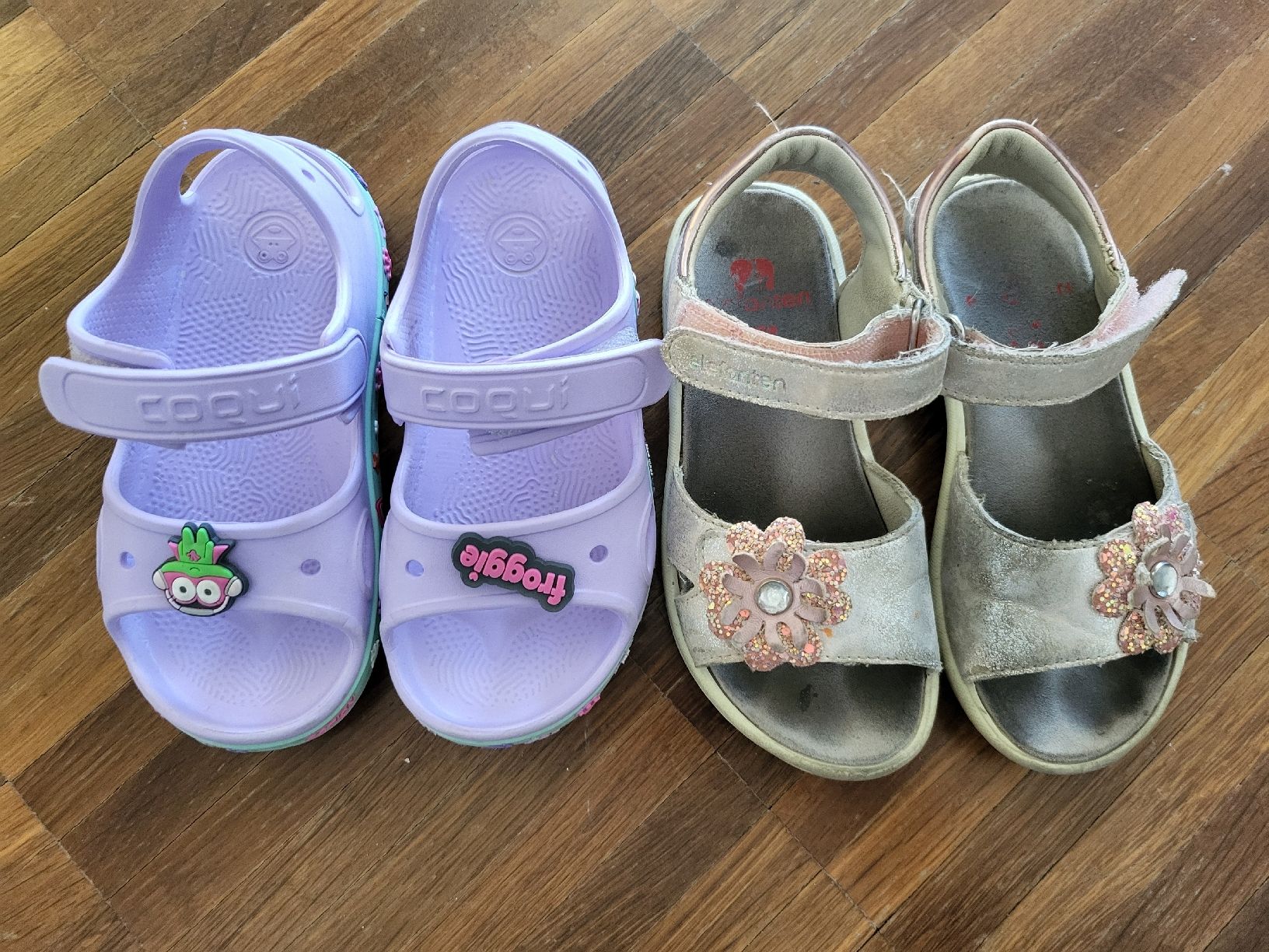 Scarpe per ragazze: Kinderschuhe, Gr. 26/27, Mädchen – Usato da Basel venduto da Ywana 1