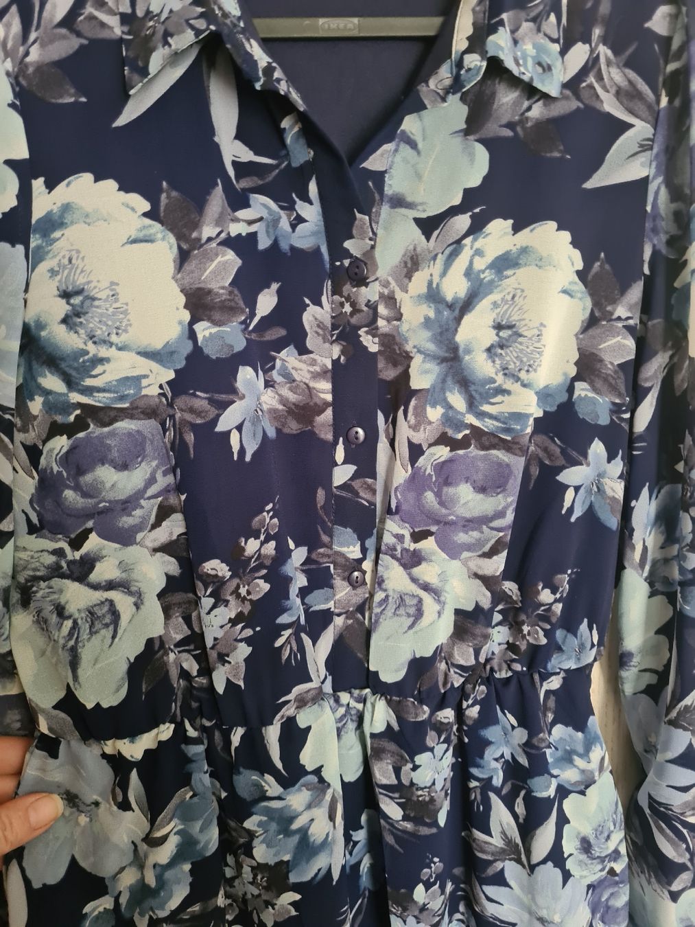 Vila Vestiti: Kleid, Vila, EU 36, Blumenmuster, blau – Usato da Steinhausen venduto da MilaB 2
