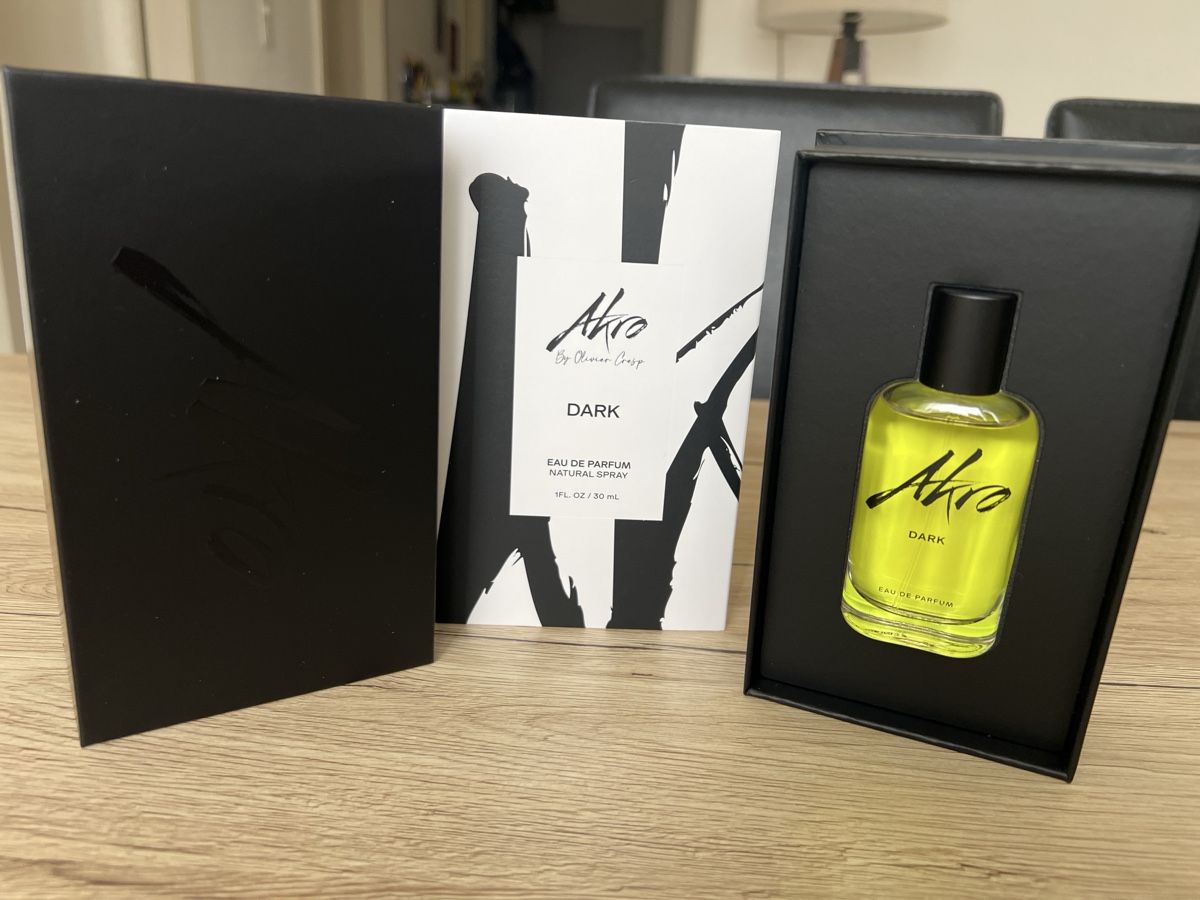 Parfum & Eau de Toilette: Akro Dark 30 ml – Neu (gemäss Beschreibung) aus La Chaux-de-Fonds von GabrielaKlein