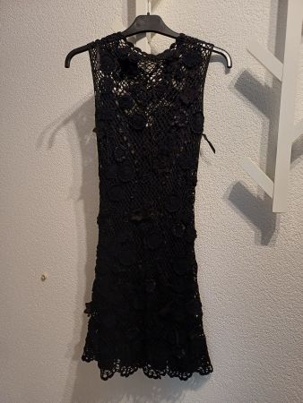 LIST Black crocheted summer dress, floral appliques Size S