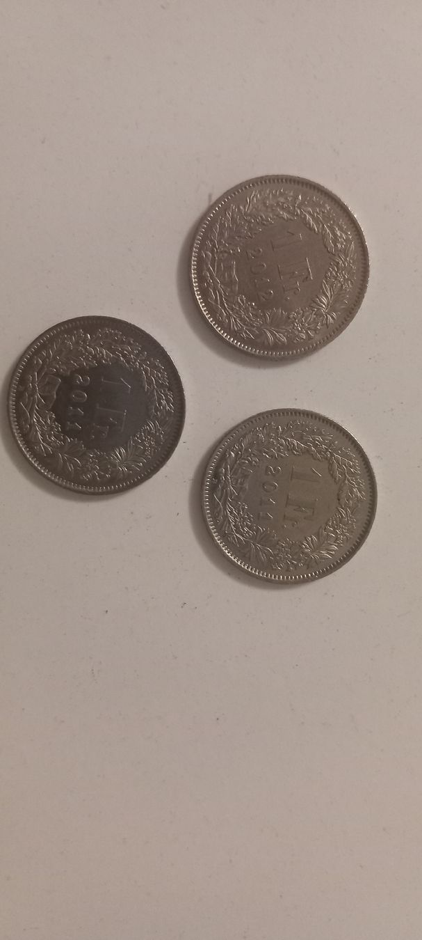 Tutti le monete: 5x 1 Franken ( klang ist anders) – Usato da Balsthal venduto da Marica75 2