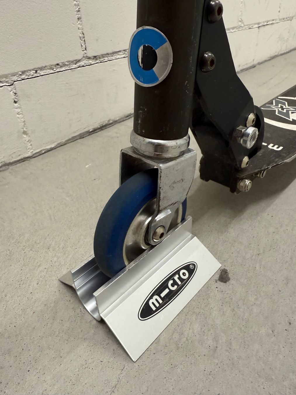 Scooters: Micro Scooter BSP Stunt Model – D'occasion à Winterthur par Fu_rom1 1