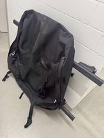 Fischer Faltbare Dachbox (270L) inkl. Universal-Dachträger 