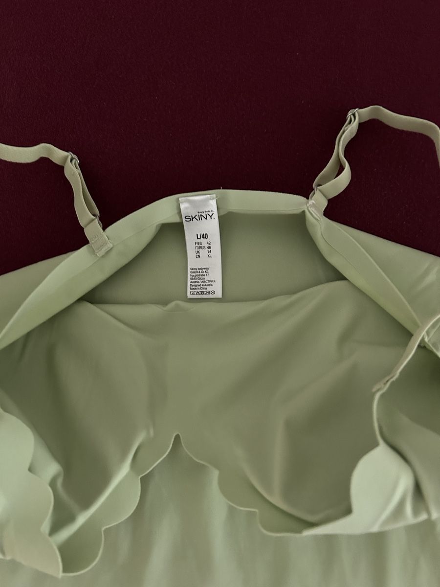Sonstige Unterwäsche: BH-Top von SKINY Micro Essentials, Gr.40/42 – Gebraucht aus Frauenfeld von rainbow1311 3