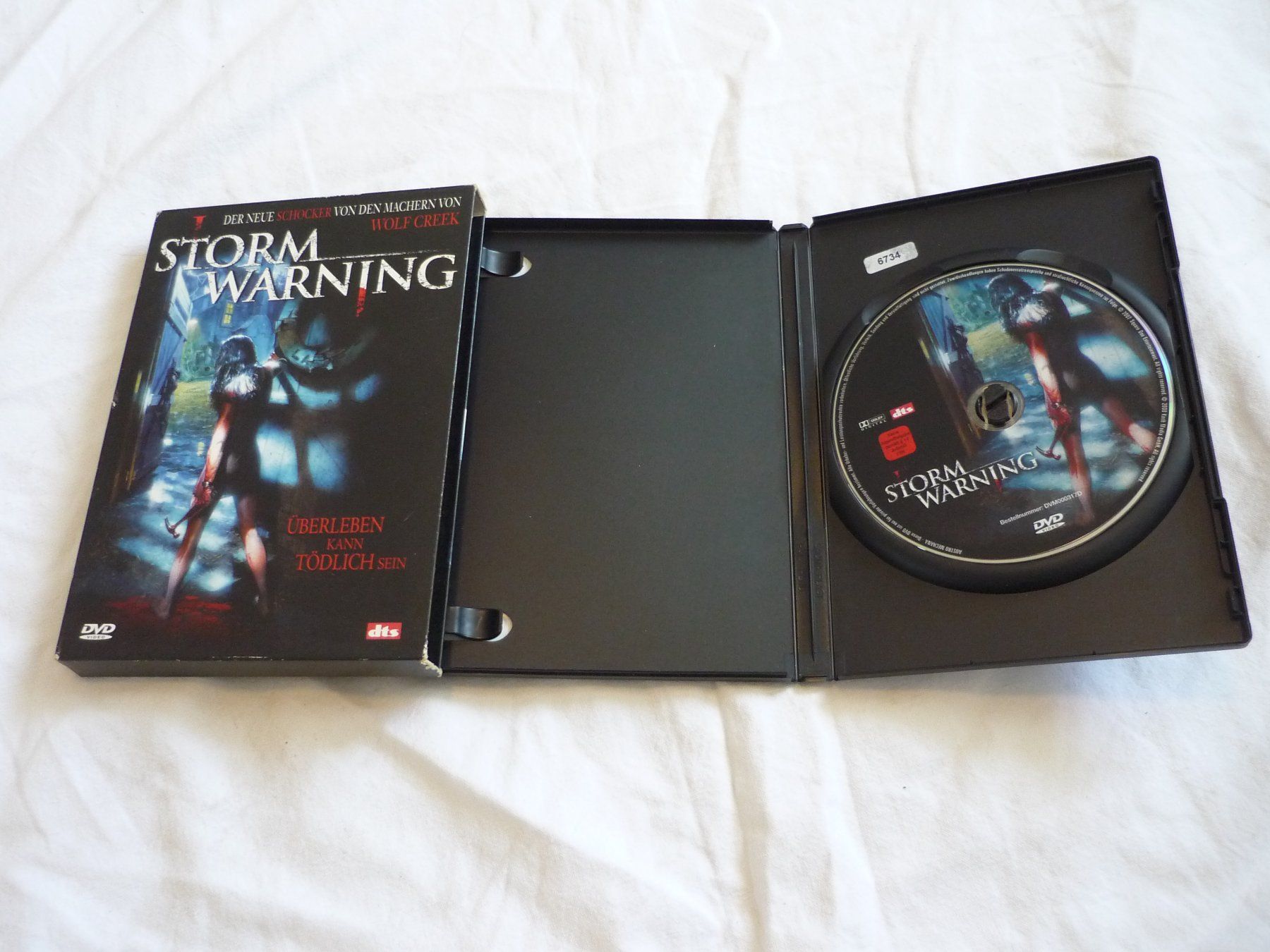 Tutti i DVDs: DVD Rar Horror - Storm Warning – Usato da Beringen venduto da Flatretriever 3