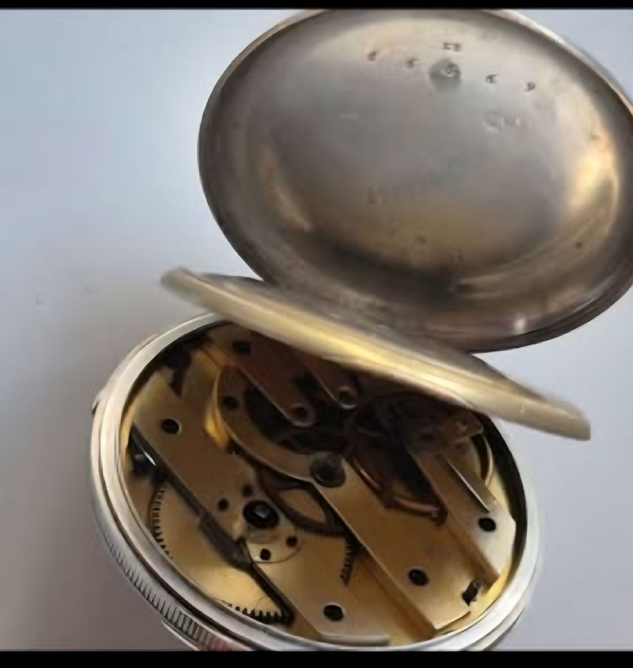 Orologi: Trachtentaschenuhr  – Usato da Züberwangen venduto da Christine55 4