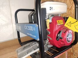 Honda Stromgeneratror 2.5KW Neu, Lagerräumung. jg 2002