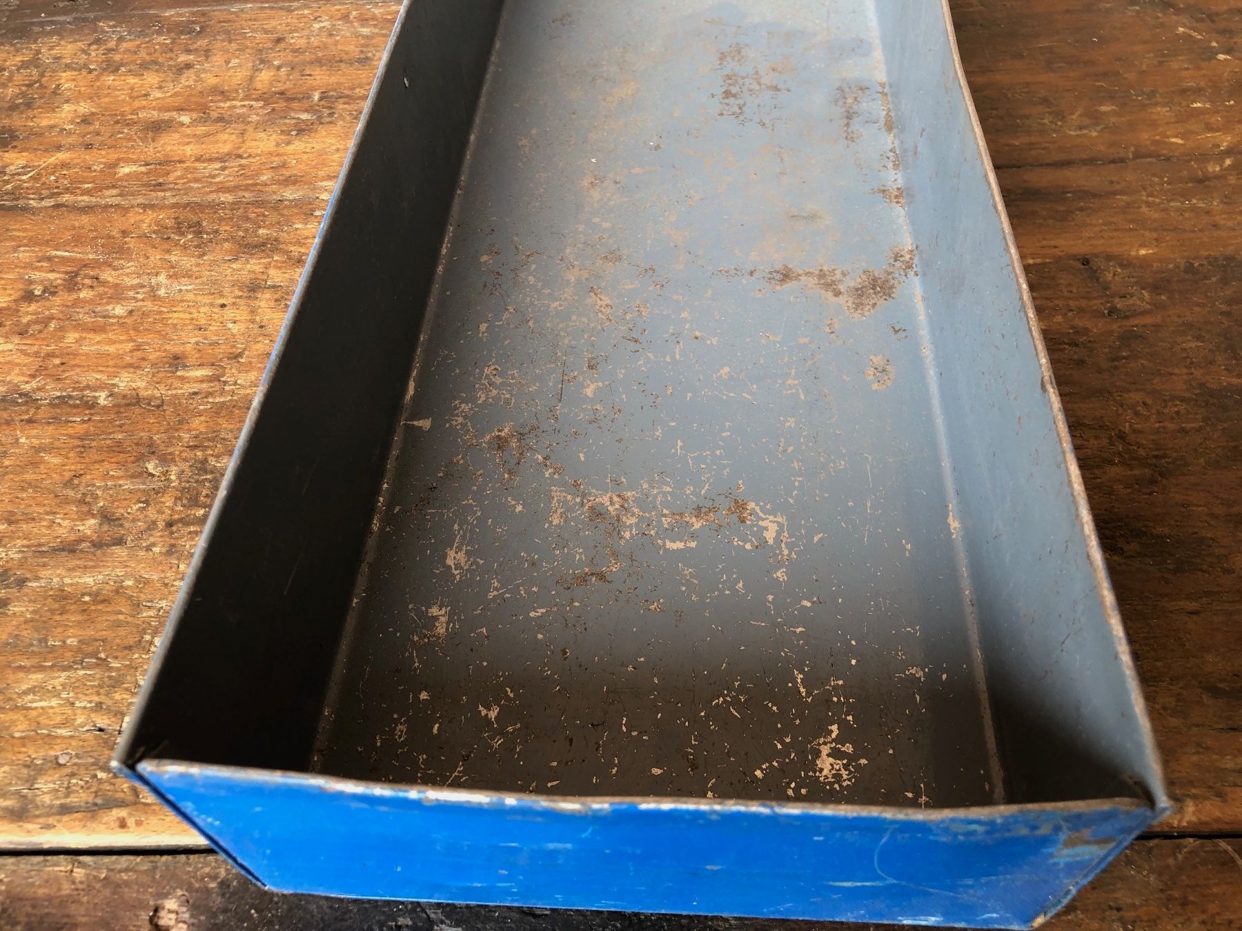 Tutte le decorazioni: Metallbox aus Werkstatt, Industrial Design – Usato da Laufenburg venduto da industrial-silence 3