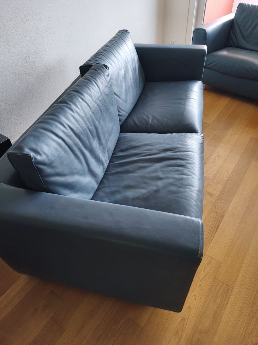 Divani: zwei Sofas Leder blau gebrauchter Zustand – Usato da Döttingen venduto da kikipaola_ 1
