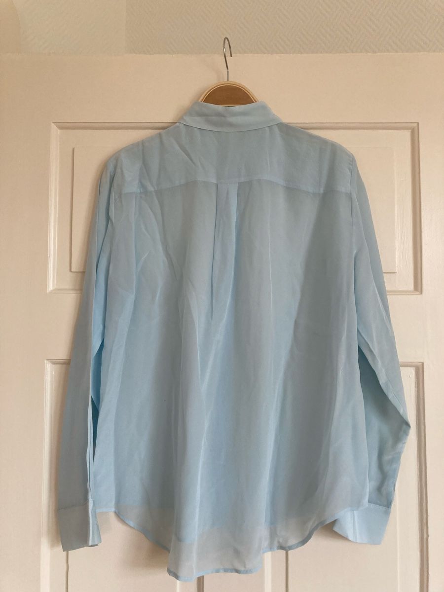Chemisiers: Seidenbluse hellblau L + Geschenk – D'occasion à Zürich par Maki333 1