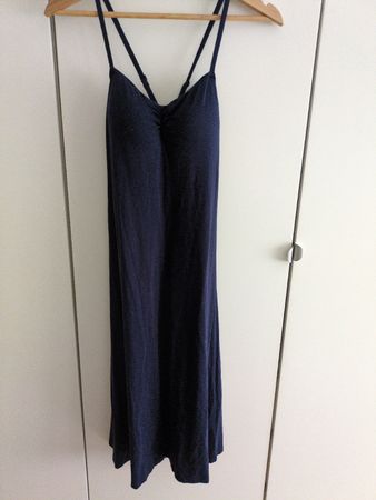 Sommerkleid mit Cups