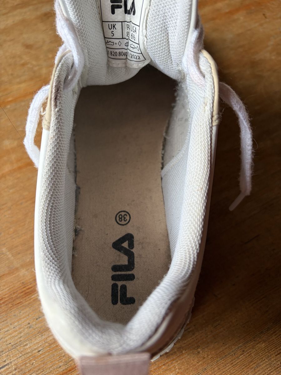 Fila Scarpe da donna: Fila Sneaker 38 – Usato da Männedorf venduto da palladio 4