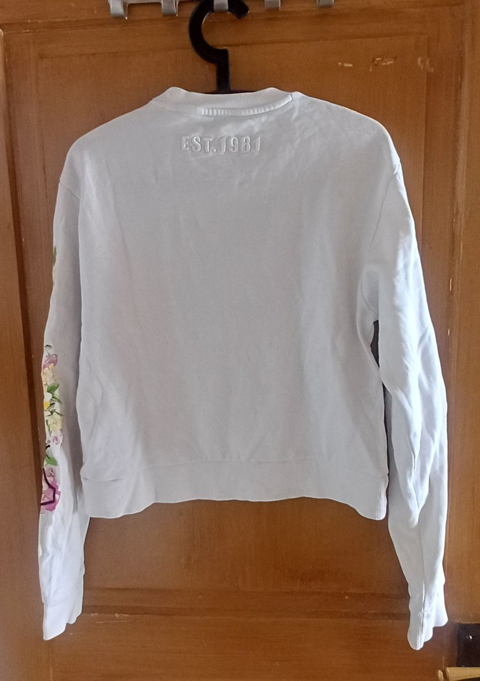 Guess Maglioni & Felpe: Pullover Grösse M von Guess – Usato da Schönenwerd venduto da pomodor 3