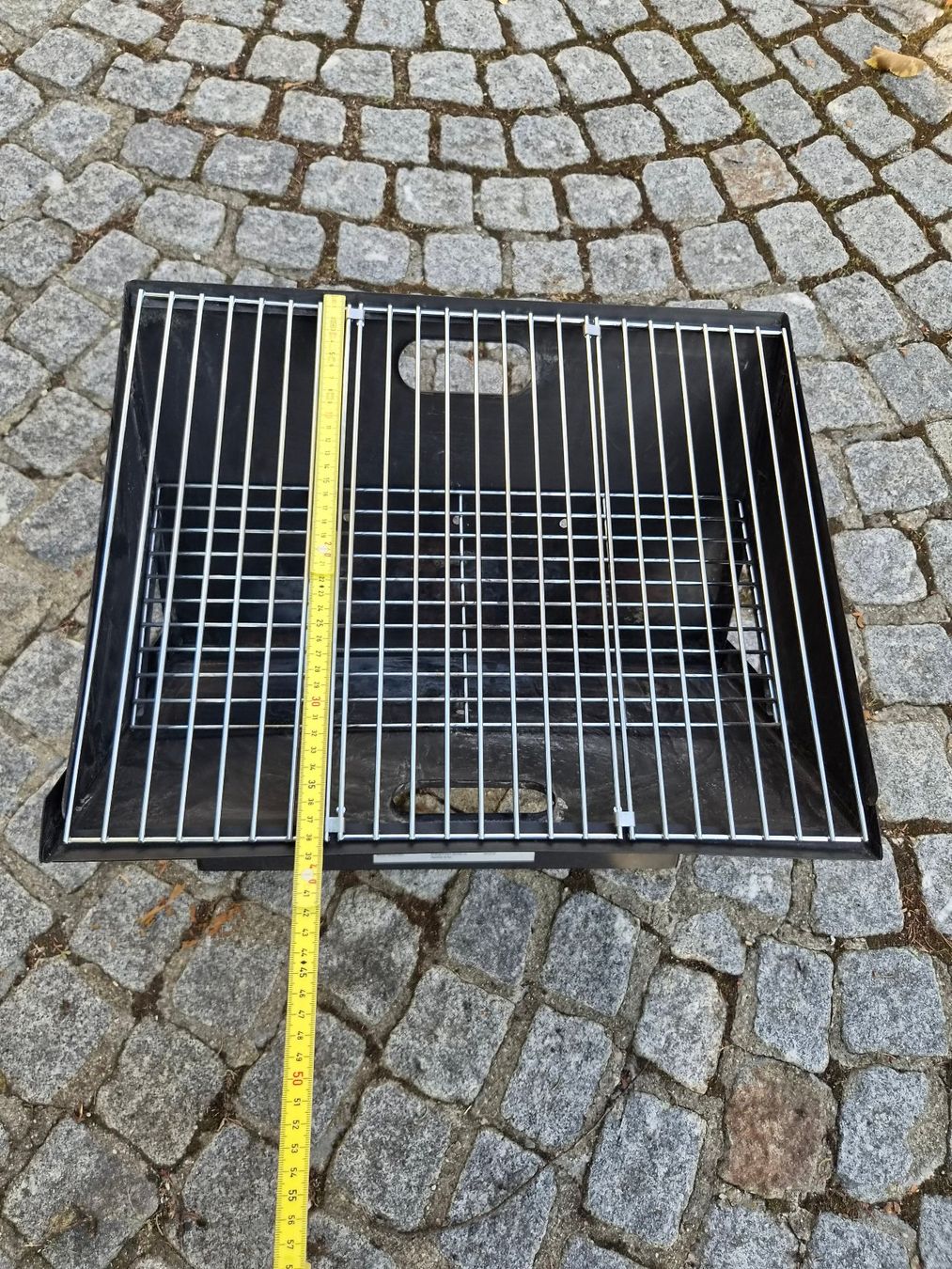 Griglie: Tragbarer Camping-Grill – Usato da Zürich venduto da Ramlee 3