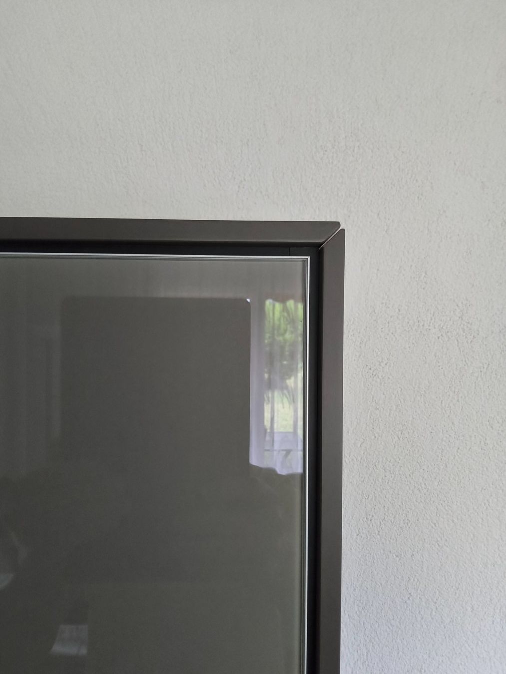 Armadi: Sideboard und Vitrine mit Glasfronten von MAB Mod. Aguado – Usato da Basel venduto da Blaetz 3