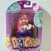 DigiChicks Rotes Küken singt über 55 Lieder (3+) Neu & OVP