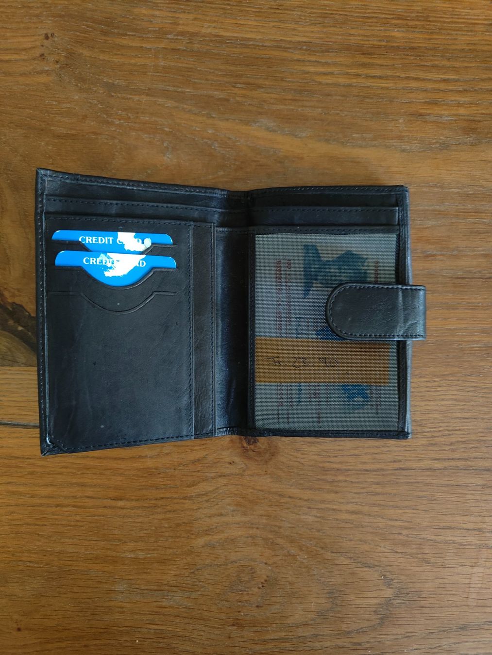 Portafogli: Portemonnaie echt Leder schwarz – Nuovo (secondo la descrizione) da Emmenbrücke venduto da Levira8 1