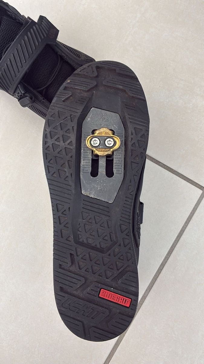 Leatt Herrenschuhe: Clip 4.0 Leatt – Gebraucht aus Locarno von CG1114 1