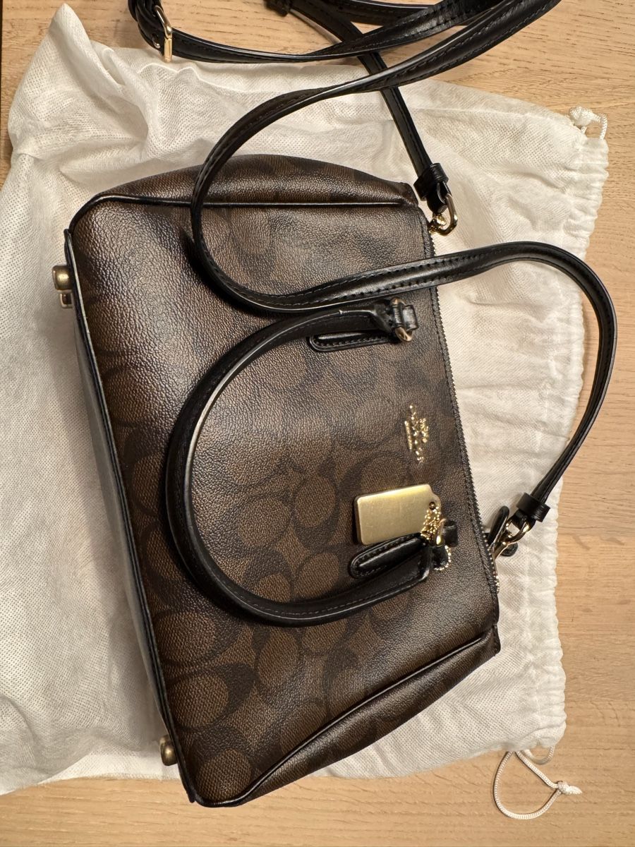 Coach Borse da donna: Handtasche Coach braun schwarz  – Usato da Hausen am Albis venduto da Mely182