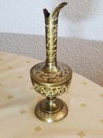Indisches Messinggefäss, Krug mit Ausguss