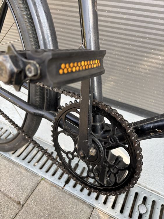Schweizer Armee Biciclette: Armeerad, Militärvelo, Original Jg 1985, mit Gepäckträger – Usato da Rothrist venduto da Dluna1 8