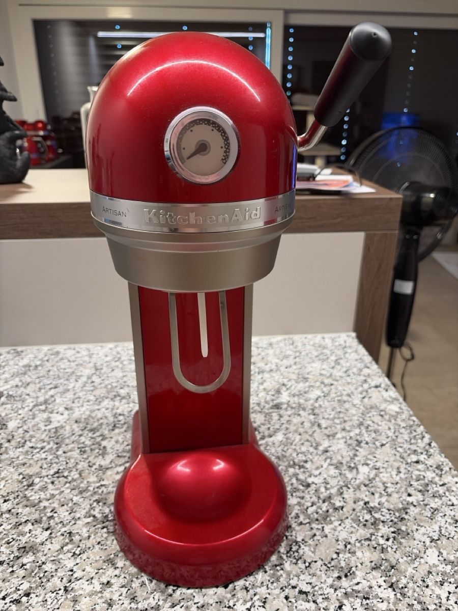 Kitchenaid Elettrodomestici da cucina: Machine Sodatream KitchenAid – Usato da Saxon venduto da Jeremy0204