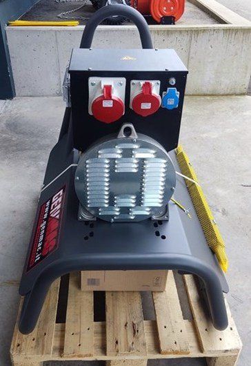 Trattori: Traktor Zapfwellen Generator, Stromgenerator, Notstromgruppe – Nuovo (secondo la descrizione) da Kienberg venduto da UNIRESPO-GmbH 1