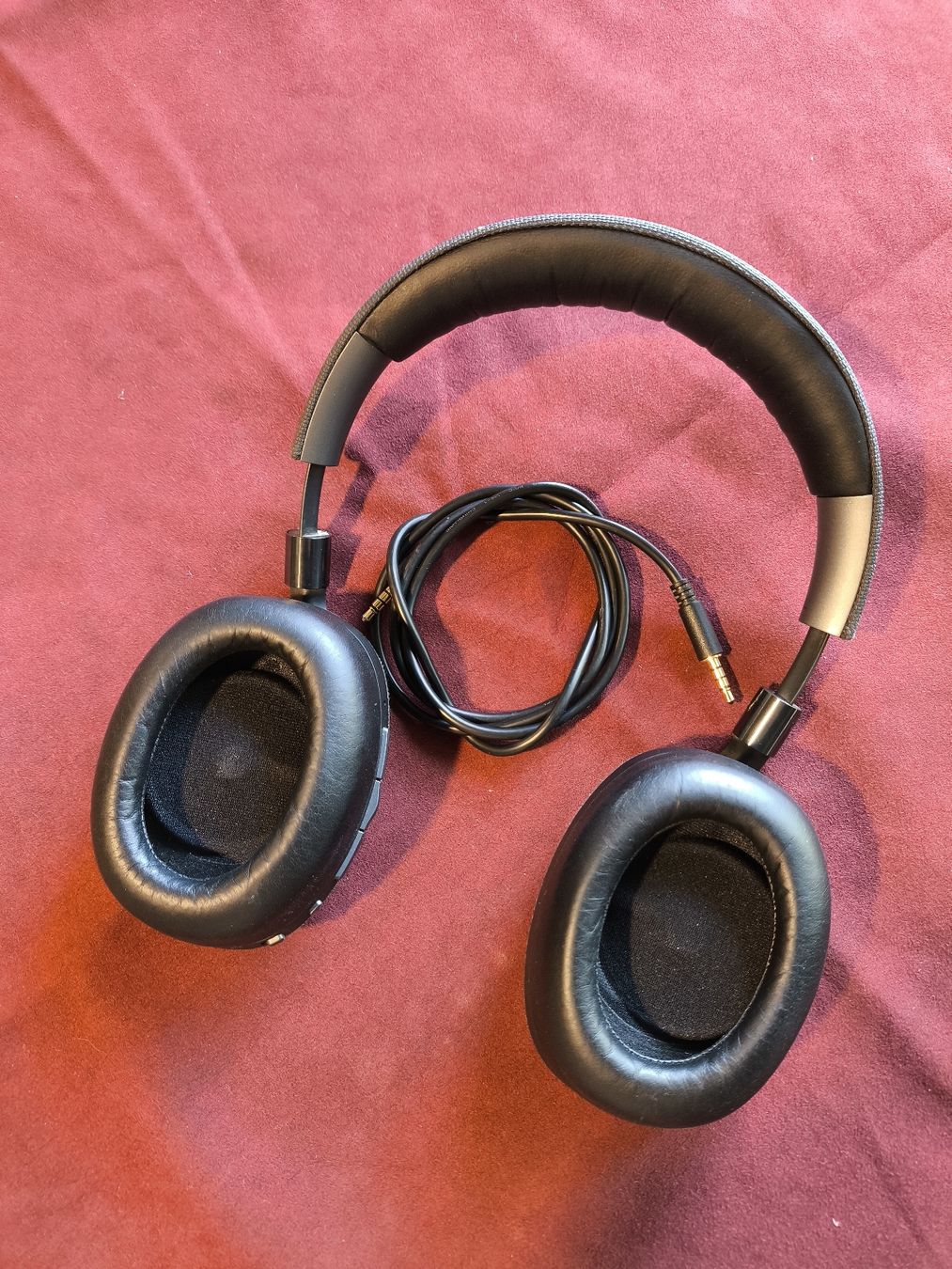 Bowers & Wilkins Kopfhörer: Kopfhörer Bowers & Wilkins PX  – Gebraucht aus Belp von kie_8tzq 1