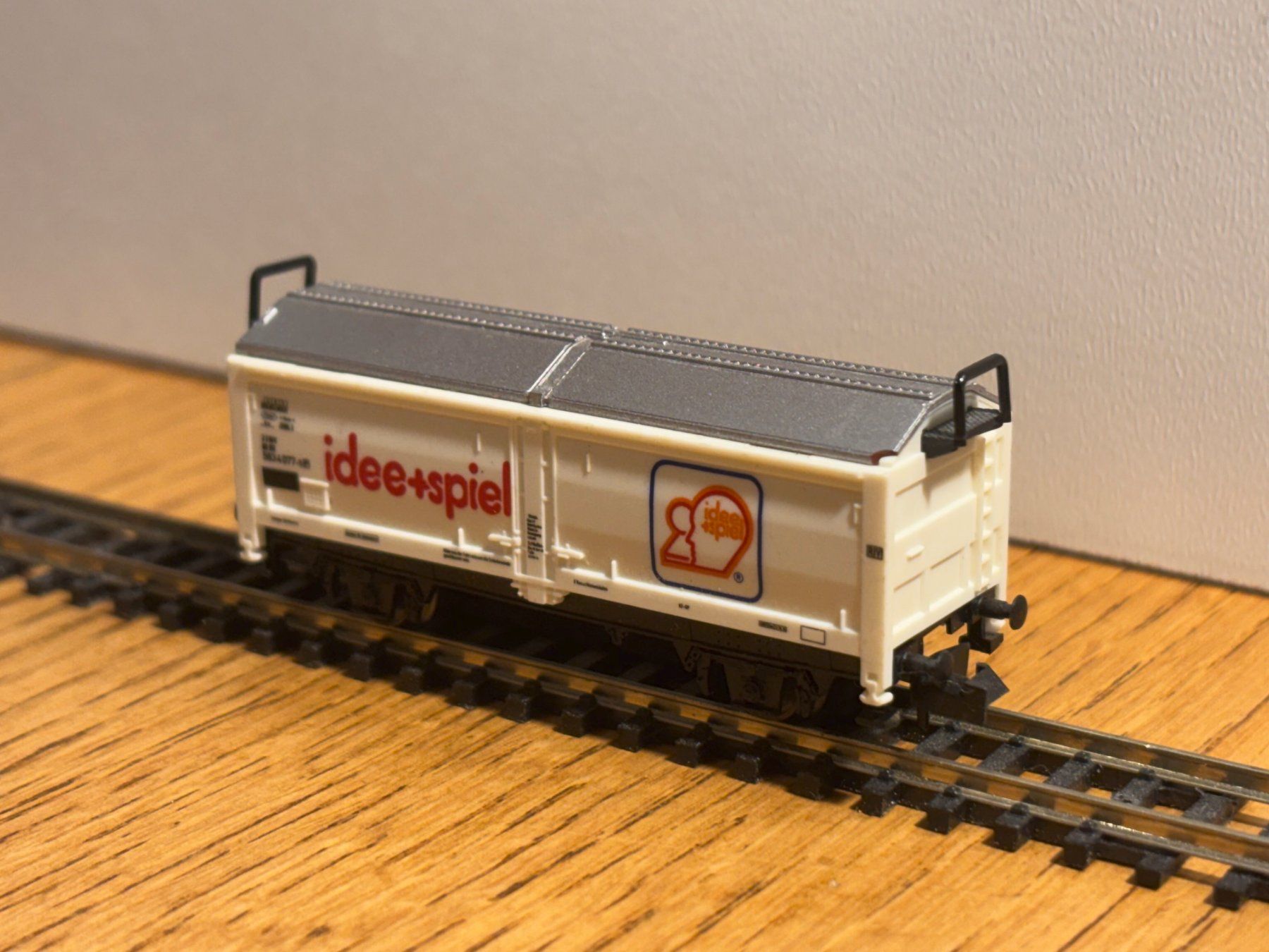 Modelleisenbahnen: e1771: Güterwagen (Spur N) – Gebraucht aus Birsfelden von Birs_25