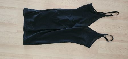 Nuisette comme neuve porté 1X (DR)